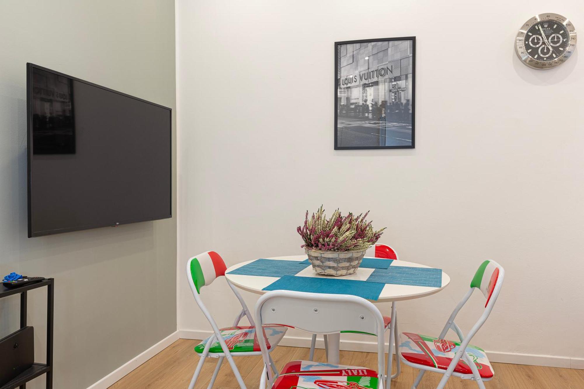 Appartamento Graceful FlatWi-Fi & Peaceful! Milano Esterno foto